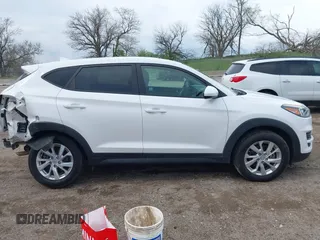 2020 Hyundai Tucson SE z VIN KM8J23A4XLU118308, wystawiony jako IAAI lot #42124044 z przebiegiem 52 416 mil mil oraz . Historia ofert i sprzedaży dostępna na DreamBid. Obrazek 14.