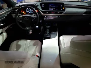 2021 Lexus ES with VIN 58AHZ1B12MU093532, listed as a Copart auction lot 43838425 with 38,430 mi miles and Salvage Title. Bid and sale history available at carsss.com. Image 8.