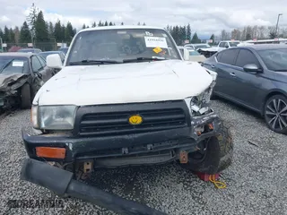 1998 Toyota 4Runner Limited with VIN JT3HN87R4W0167059, listed as a IAAI auction lot 41954926 with 304,536 mi miles. Bid and sale history available at carsss.com. Image 12.