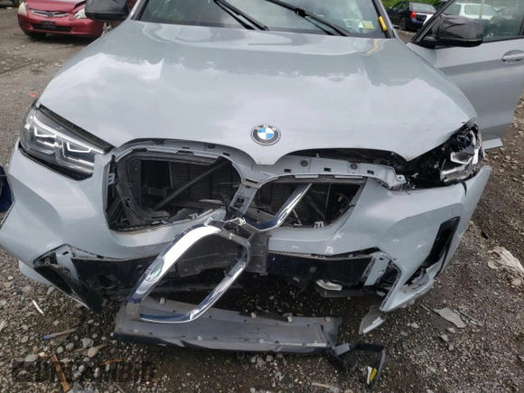 2022 BMW X4 M40i with VIN 5UX43DT07N9K16019, listed as a Copart auction lot 58804973 with 0 mi miles. Bid and sale history available at carsss.com. Image 12.