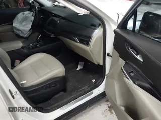 2022 Cadillac XT4 AWD Luxury with VIN 1GYFZBR45NF137676, listed as a IAAI auction lot 41614350 with 38,855 mi miles and . Bid and sale history available at carsss.com. Image 5.