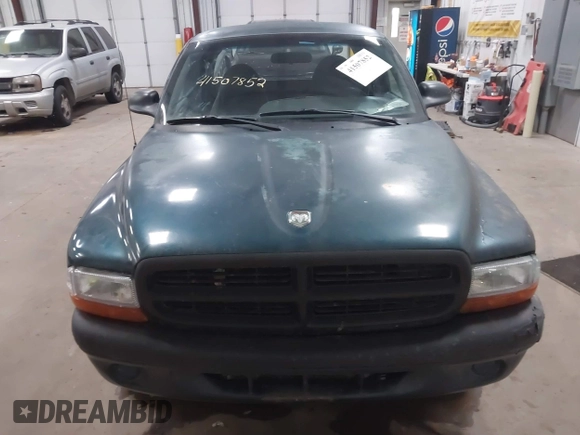 1998 Dodge Dakota with VIN 1B7FL22P1WS723652, listed as a IAAI auction lot 41507852 with 296,031 mi miles. Bid and sale history available at carsss.com. Image 13.