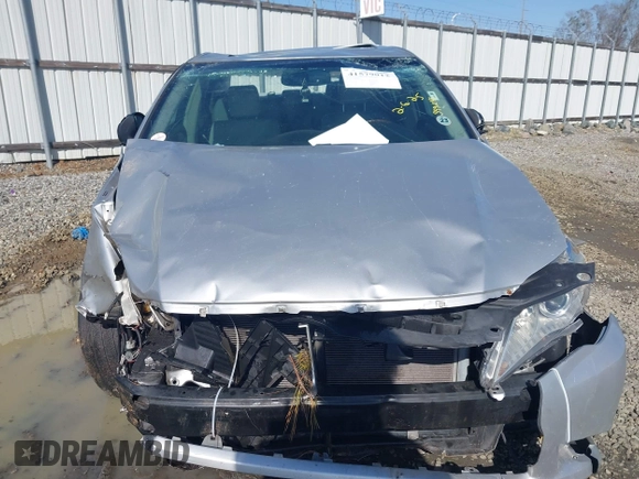 2011 Toyota Avalon with VIN 4T1BK3DB8BU399246, listed as a IAAI auction lot 41579012 with 170,644 mi miles. Bid and sale history available at carsss.com. Image 11.