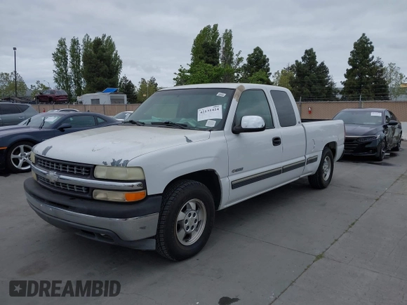 2000 Chevrolet Silverado 1500 LS with VIN 2GCEC19T2Y1257046, listed as a IAAI auction lot 42131424 with 168,440 mi miles and . Bid and sale history available at DreamBid. Image 6.