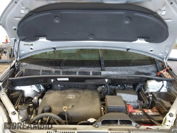 2019 Toyota Sienna XLE Auto Access Seat with VIN 5TDYZ3DC5KS977780, listed as a IAAI auction lot 42015998 with 100,387 mi miles. Bid and sale history available at carsss.com. Image 10.