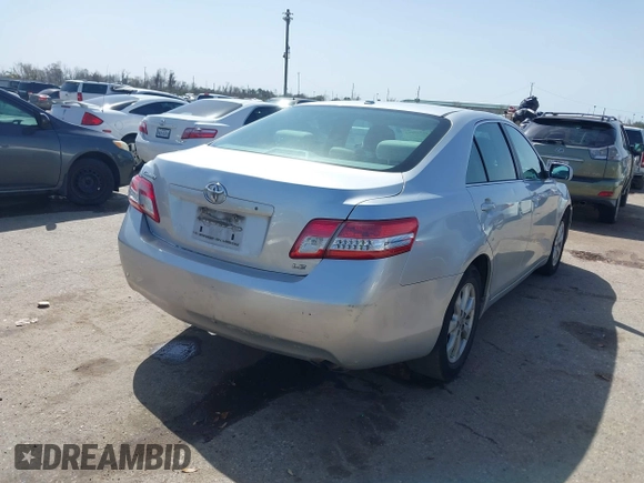 2011 Toyota Camry LE z VIN 4T4BF3EK6BR154387, wystawiony jako IAAI lot #41725062 z przebiegiem 165 211 mil mil oraz . Historia ofert i sprzedaży dostępna na DreamBid. Obrazek 4.