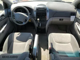 2010 Toyota Sienna CE with VIN 5TDKK4CC0AS330199, listed as a Copart auction lot 51644335 with 134,604 mi miles and Salvage Title. Bid and sale history available at carsss.com. Image 8.