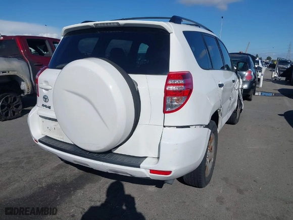2011 Toyota RAV4 with VIN 2T3ZF4DV0BW101279, listed as a IAAI auction lot 41788828 with 139,418 mi miles. Bid and sale history available at carsss.com. Image 4.