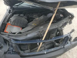 2002 Ford Explorer XLT z VIN 1FMZU73W72ZB01969, wystawiony jako Copart lot #85556964 z przebiegiem 276 545 mil mil oraz Szkoda całkowita • Salvage title. Historia ofert i sprzedaży dostępna na DreamBid. Obrazek 13.