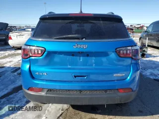 2018 Jeep Compass Altitude with VIN 3C4NJDBB9JT470749, listed as a Copart auction lot 88246215 with 172,707 mi miles and Salvage Title. Bid and sale history available at carsss.com. Image 6.