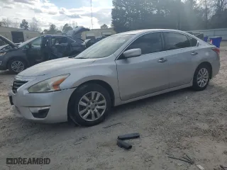 2015 Nissan Altima 2.5 with VIN 1N4AL3AP5FC433965, listed as a Copart auction lot 47023825 with 171,790 mi miles and Salvage Title. Bid and sale history available at carsss.com. Image 1.