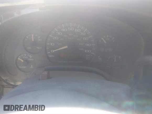 2002 Chevrolet City Express Cargo z VIN 1GCEG15W621214878, wystawiony jako IAAI lot #41421628 z przebiegiem 317 487 mil mil oraz . Historia ofert i sprzedaży dostępna na DreamBid. Obrazek 7.
