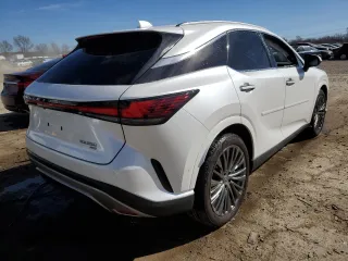 2024 Lexus RX with VIN 2T2BAMCA9RC060925, listed as a Copart auction lot 47474415 with 4,303 mi miles and Salvage Title. Bid and sale history available at carsss.com. Image 3.
