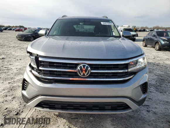 2022 Volkswagen Atlas SE with VIN 1V2JP2CA3NC532086, listed as a Copart auction lot 84679354 with 40,579 mi miles and Salvage title. Bid and sale history available at DreamBid. Image 5.