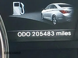2014 Hyundai Sonata Limited with VIN 5NPEC4AB6EH938762, listed as a IAAI auction lot 42065654 with 205,483 mi miles and . Bid and sale history available at DreamBid. Image 15.