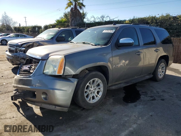 2007 GMC Yukon SLE w/3SA with VIN 1GKFC13CX7J279883, listed as a Copart auction lot 87692925 with 197,461 mi miles and Salvage Title. Bid and sale history available at carsss.com. Image 1.