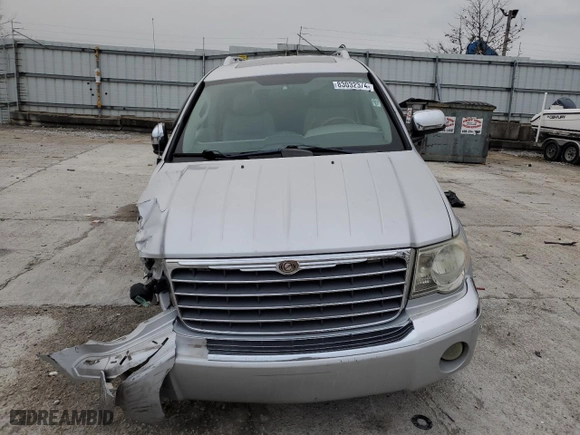 2007 Chrysler Aspen Limited with VIN 1A8HW58277F566564, listed as a Copart auction lot 83032374 with 176,528 mi miles and Salvage Title. Bid and sale history available at carsss.com. Image 5.