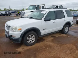 2007 Ford Explorer XLT with VIN 1FMEU73E47UA93775, listed as a IAAI auction lot 41945108 with 202,590 mi miles. Bid and sale history available at carsss.com. Image 2.