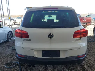 2016 Volkswagen Tiguan S with VIN WVGBV7AX4GW600148, listed as a Copart auction lot 48998855 with 111,480 mi miles and Clean Title. Bid and sale history available at DreamBid. Image 6.