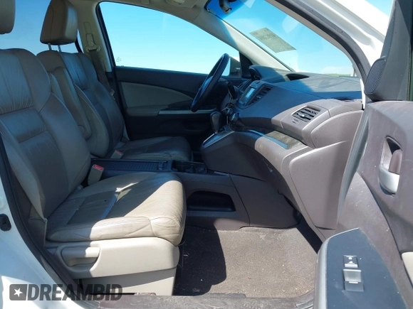 2013 Honda CR-V EX-L with VIN 5J6RM4H78DL085219, listed as a IAAI auction lot 41963804 with 130,391 mi miles. Bid and sale history available at carsss.com. Image 5.