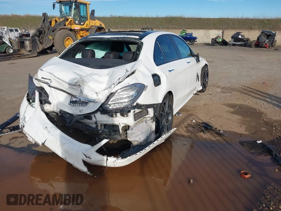 2018 Mercedes-Benz C 43 AMG with VIN 55SWF6EB5JU255881, listed as a IAAI auction lot 41279457 with 67,938 mi miles and . Bid and sale history available at carsss.com. Image 4.