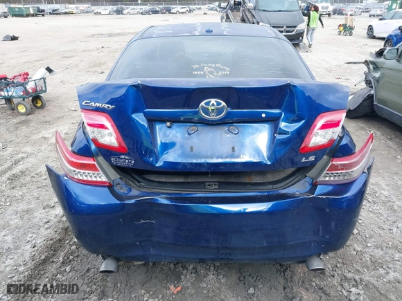 2011 Toyota Camry LE with VIN 4T1BK3EK8BU612744, listed as a IAAI auction lot 41257068 with 326,726 mi miles. Bid and sale history available at carsss.com. Image 16.