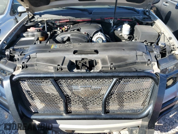 2008 Chevrolet Suburban LTZ with VIN 3GNFC16J78G204719, listed as a Copart auction lot 76814694 with 258,396 mi miles and Salvage Title. Bid and sale history available at carsss.com. Image 12.