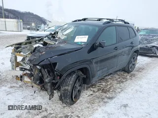 2019 Jeep Cherokee Latitude Plus with VIN 1C4PJMLB2KD472728, listed as a IAAI auction lot 41342695 with 66,000 mi miles and . Bid and sale history available at carsss.com. Image 2.