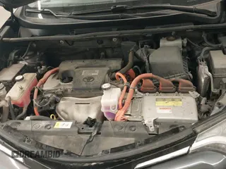 2017 Toyota RAV4 XLE z VIN JTMRJREV6HD071527, wystawiony jako IAAI lot #42063947 z przebiegiem 175 310 mil mil oraz . Historia ofert i sprzedaży dostępna na DreamBid. Obrazek 20.
