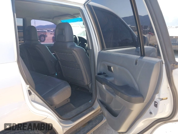 2003 Honda Pilot EX with VIN 2HKYF185X3H602354, listed as a IAAI auction lot 42151828 with 210,440 mi miles and . Bid and sale history available at DreamBid. Image 8.