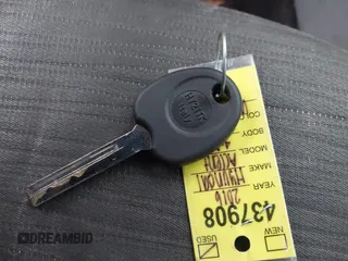 2016 Hyundai Accent SE z VIN KMHCT4AE4GU164307, wystawiony jako IAAI lot #42290071 z przebiegiem 126 426 mil mil oraz . Historia ofert i sprzedaży dostępna na DreamBid. Obrazek 11.
