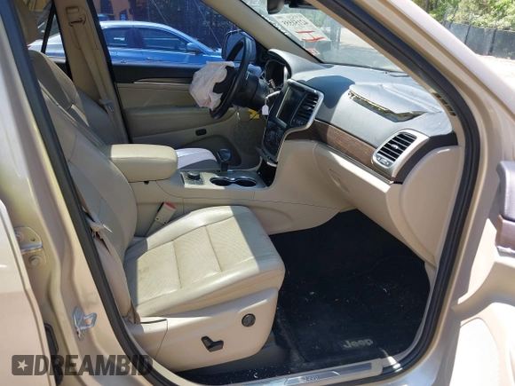 2015 Jeep Grand Cherokee Limited with VIN 1C4RJFBG2FC643264, listed as a IAAI auction lot 42151555 with 116,797 mi miles. Bid and sale history available at carsss.com. Image 5.