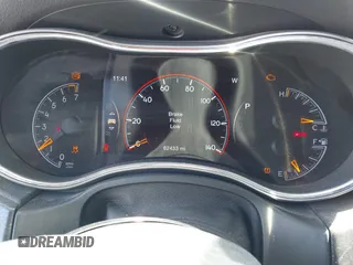 2018 Jeep Grand Cherokee Altitude with VIN 1C4RJEAGXJC437758, listed as a IAAI auction lot 41692624 with 62,433 mi miles. Bid and sale history available at carsss.com. Image 7.