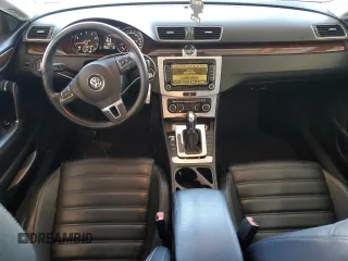 2012 Volkswagen CC Lux Limited with VIN WVWHN7AN7CE535681, listed as a Copart auction lot 78777574 with 109,948 mi miles and Clean Title. Bid and sale history available at carsss.com. Image 8.