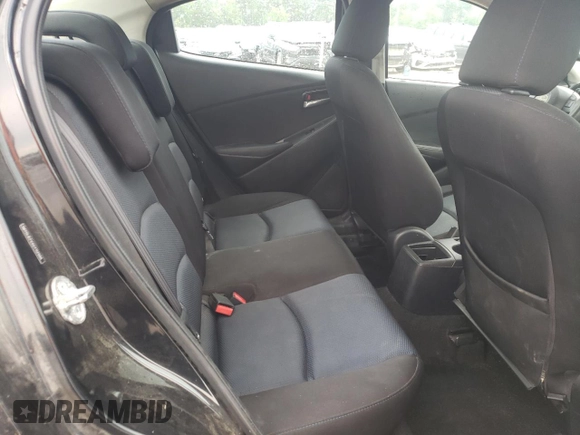 2016 Scion iA z VIN 3MYDLBZVXGY112986, wystawiony jako Copart lot #53967305 z przebiegiem 215 215 mil mil oraz Szkoda całkowita • Salvage title. Historia ofert i sprzedaży dostępna na DreamBid. Obrazek 10.