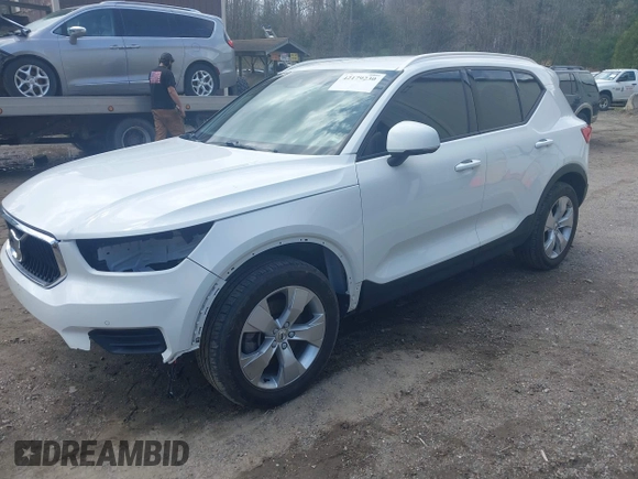 2020 Volvo XC40 Momentum с VIN YV4162UK7L2336776, выставлен на аукционе IAAI как лот 42179230 с пробегом 78 916 миль миль и . История ставок и продаж доступна на DreamBid. Изображение 2.