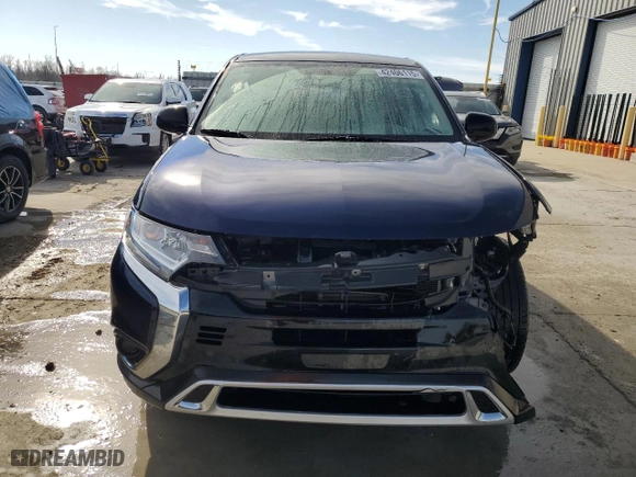 2020 Mitsubishi Outlander ES with VIN JA4AD2A36LZ017814, listed as a Copart auction lot 42406115 with 129,832 mi miles and Salvage Title. Bid and sale history available at carsss.com. Image 5.