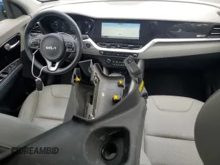 2022 Kia Niro Touring SE with VIN KNDCC3LC3N5536771, listed as a Copart auction lot 59020314 with 33,840 mi miles and Salvage Title. Bid and sale history available at carsss.com. Image 8.