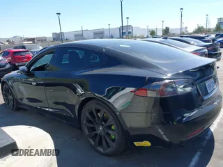 2018 Tesla Model S 75D with VIN 5YJSA1E20JF282889, listed as a IAAI auction lot 41823505 with 110,049 mi miles and . Bid and sale history available at DreamBid. Image 14.
