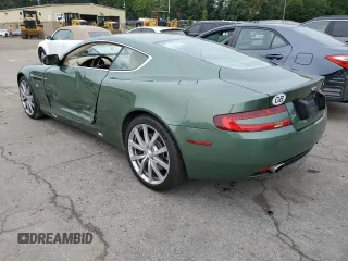 2005 Aston Martin DB9 z VIN SCFAD01A95GA02851, wystawiony jako Copart lot #63535783 z przebiegiem 40 729 mil mil oraz . Historia ofert i sprzedaży dostępna na DreamBid. Obrazek 2.