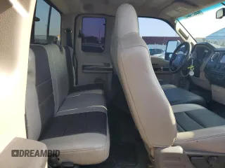 2009 Ford F-250 XL with VIN 1FTSX21R99EB15001, listed as a Copart auction lot 63697535 with 320,678 mi miles and Salvage title. Bid and sale history available at DreamBid. Image 10.