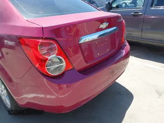 2014 Chevrolet Sonic LT with VIN 1G1JC5SH7E4121869, listed as a IAAI auction lot 42204925 with 122,394 mi miles and . Bid and sale history available at DreamBid. Image 6.