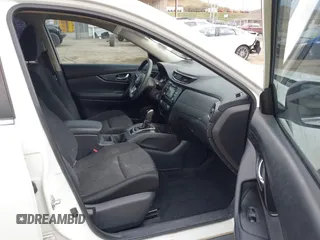 2017 Nissan Rogue SV with VIN KNMAT2MV5HP528634, listed as a IAAI auction lot 41876080 with 92,099 mi miles. Bid and sale history available at carsss.com. Image 5.