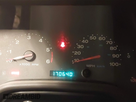 2001 Jeep Wrangler Sport with VIN 1J4FA49SX1P375657, listed as a IAAI auction lot 41943331 with 170,640 mi miles. Bid and sale history available at carsss.com. Image 7.