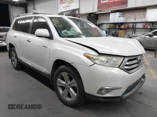 2012 Toyota Highlander Limited with VIN 5TDDK3EH3CS153436, listed as a IAAI auction lot 42574885 with Not provided miles and . Bid and sale history available at DreamBid. Image 1.