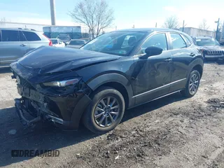 2021 Mazda CX-30 S with VIN 3MVDMBAL5MM249910, listed as a IAAI auction lot 41875515 with 39,190 mi miles and . Bid and sale history available at carsss.com. Image 16.