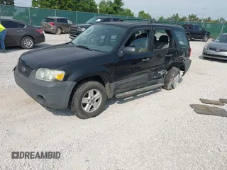 2007 Ford Escape XLS with VIN 1FMYU02ZX7KB90581, listed as a IAAI auction lot 42430544 with 164,595 mi miles and . Bid and sale history available at DreamBid. Image 17.