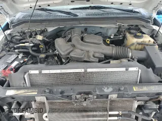 2009 Ford F-250 XL z VIN 1FTNF20549EB23067, wystawiony jako Copart lot #58130505 z przebiegiem 179 156 mil mil oraz Szkoda całkowita • Salvage title. Historia ofert i sprzedaży dostępna na DreamBid. Obrazek 11.