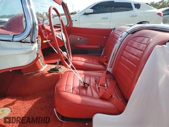 1959 Chevrolet Corvette с VIN J59S104156, выставлен на аукционе Copart как лот 80941704 с пробегом 29 693 миль миль и Списание • Salvage title. История ставок и продаж доступна на DreamBid. Изображение 7.