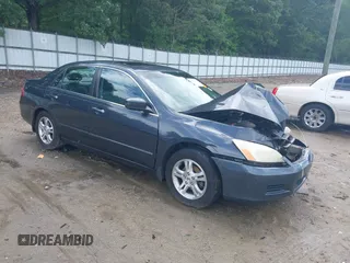 2006 Honda Accord EX-L z VIN 1HGCM56806A024749, wystawiony jako IAAI lot #42392004 z przebiegiem 221 783 mil mil oraz . Historia ofert i sprzedaży dostępna na DreamBid. Obrazek 1.